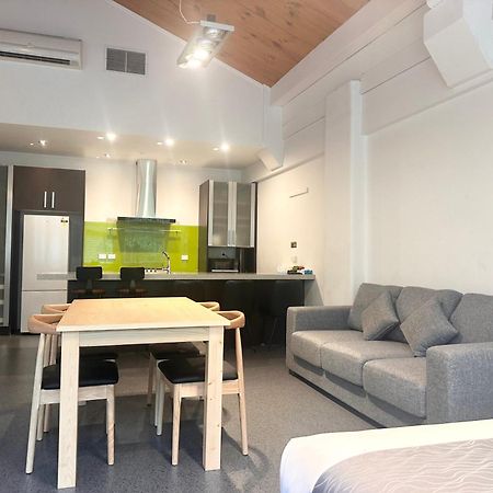 Gamma Hotel Оукланд Екстериор снимка